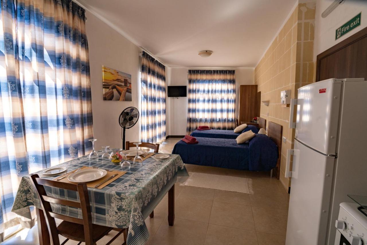 Sunset Seaview Apartments Marsalforn Exterior foto