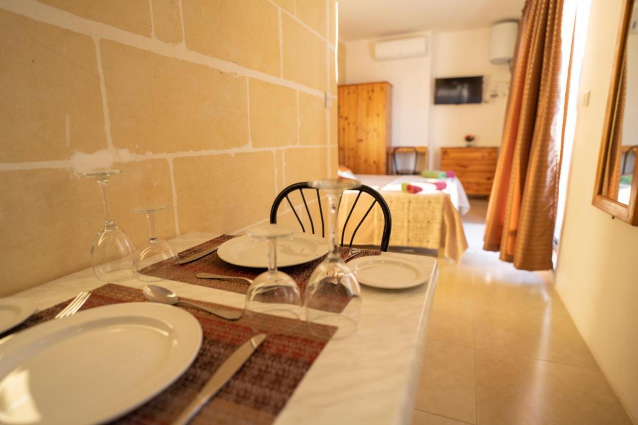 Sunset Seaview Apartments Marsalforn Exterior foto